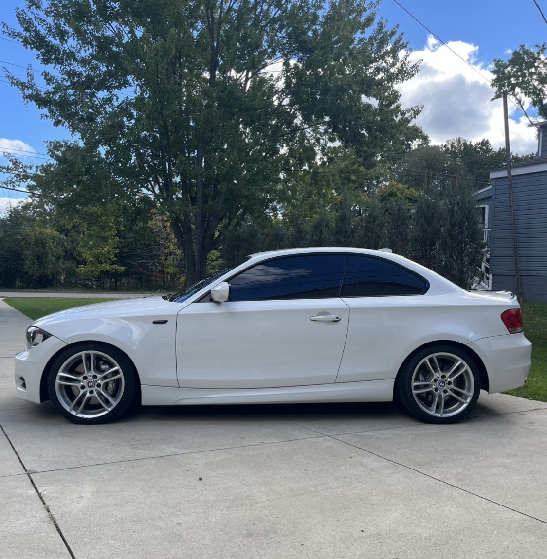 Used 2013 BMW 135i Coupe RWD image 2