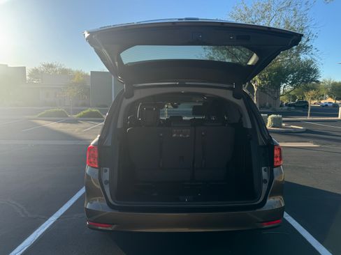 Used 2018 Honda Odyssey EX-L image 17