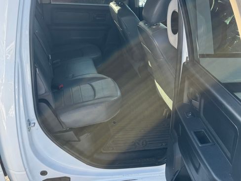 Used 2017 RAM 2500 Tradesman image 15