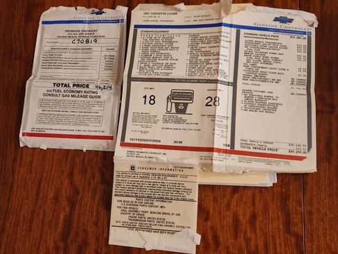 Used 1997 Chevrolet Corvette Coupe image 17