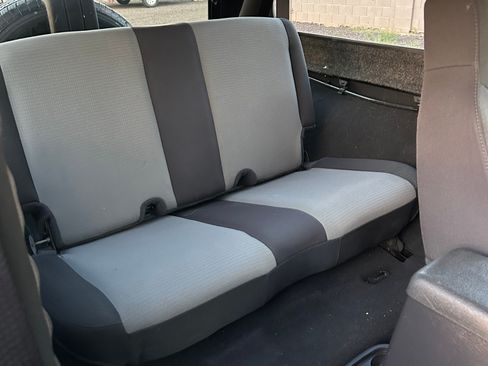 Used 2006 Jeep Wrangler Unlimited image 17