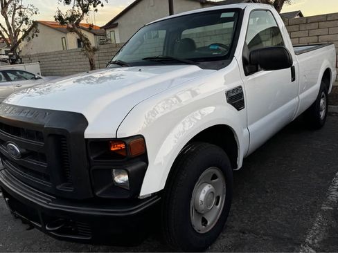 Used 2008 Ford F250 XL image 4