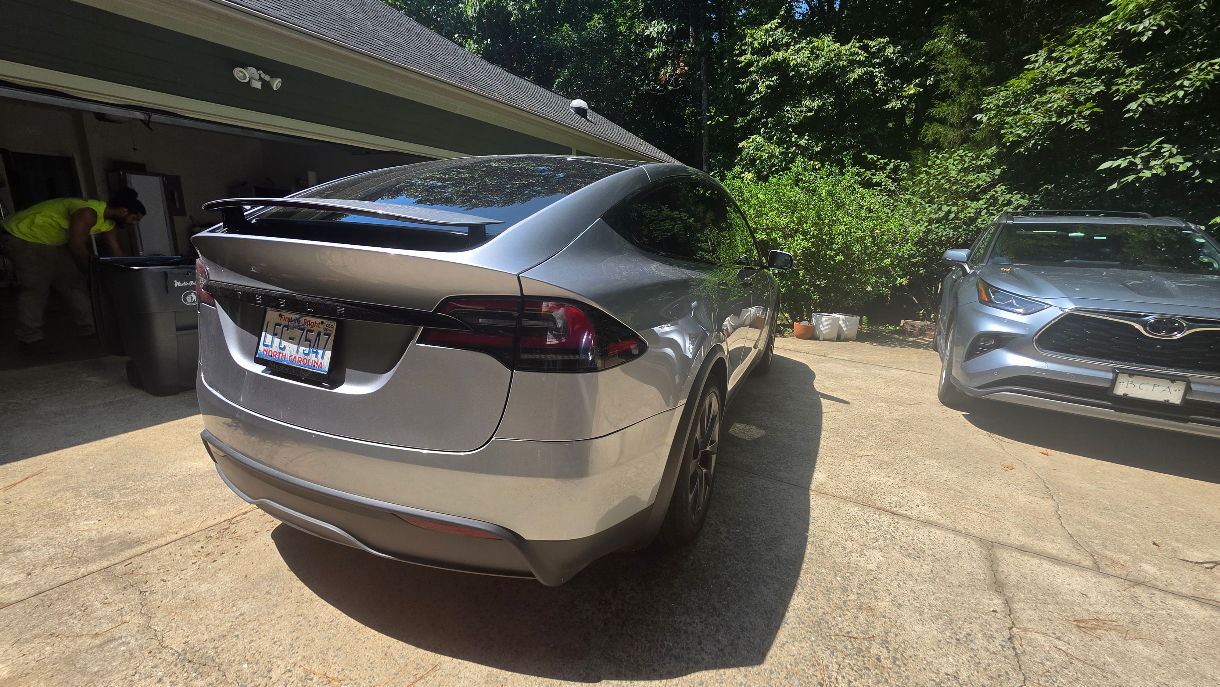 Used 2024 Tesla Model X AWD/4WD image 6