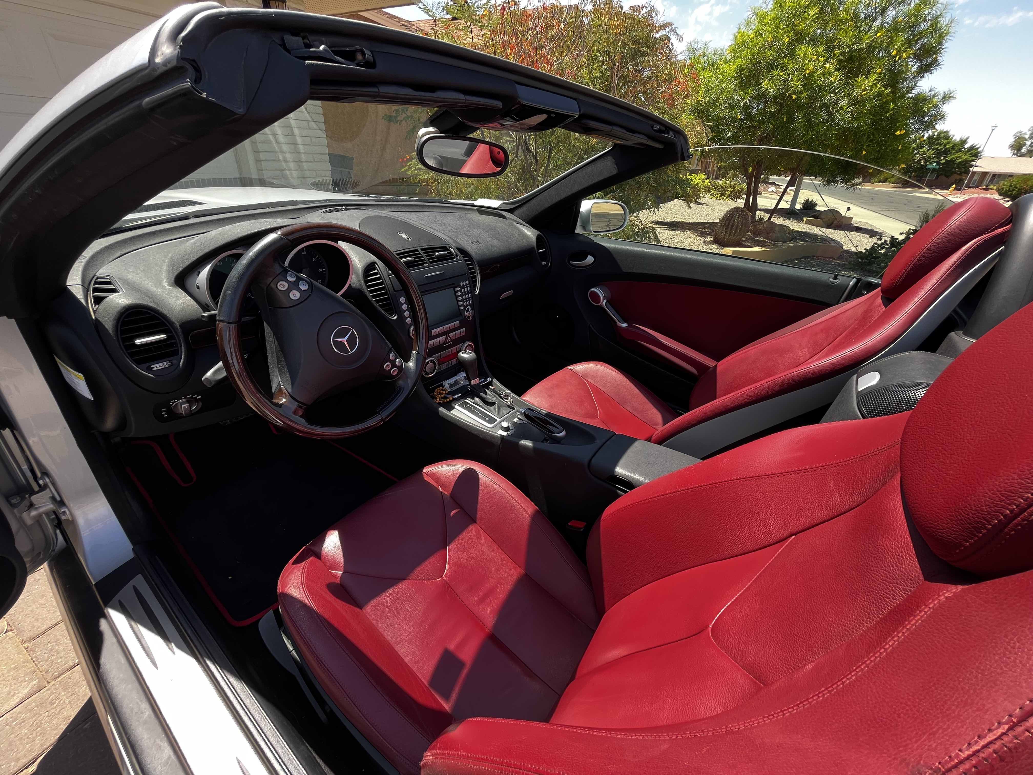 Used 2005 Mercedes-Benz SLK 350 image 6