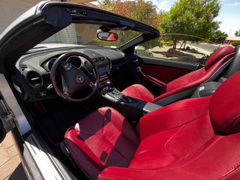 Used 2005 Mercedes-Benz SLK 350 image 6