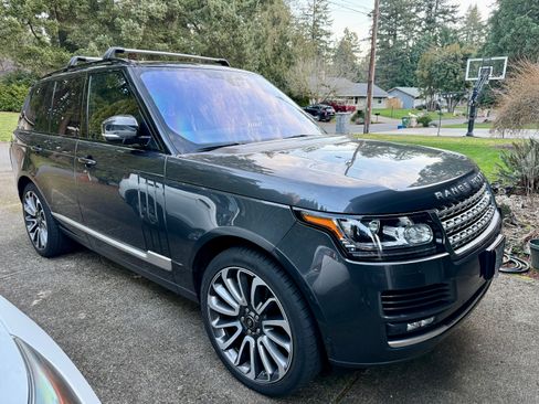 Used 2016 Land Rover Range Rover Supercharged image 1