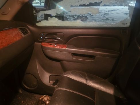 Used 2011 Chevrolet Silverado 2500 LTZ w/ LTZ Plus Package image 6