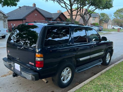 Used 2005 GMC Yukon SLT w/ SLT Preferred Equipment Group RWD image 5