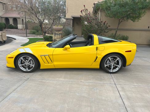 Used 2011 Chevrolet Corvette Grand Sport w/ Preferred Equipment Group image 5