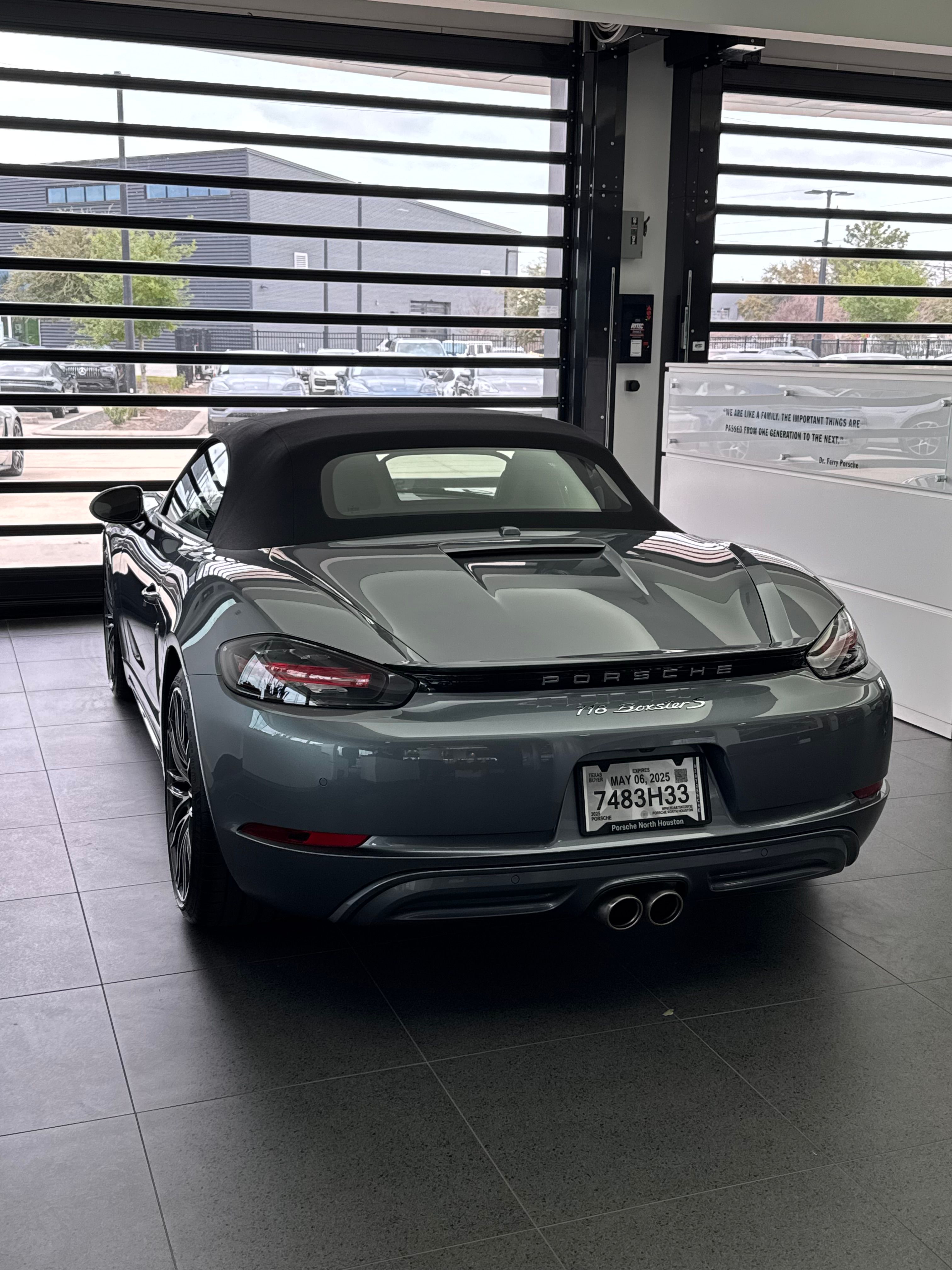 Used 2025 Porsche 718 Boxster S RWD image 8