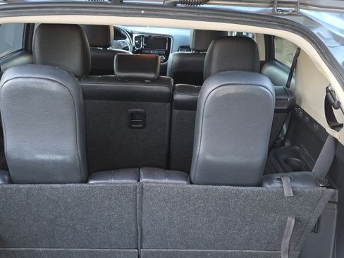 Used 2017 Mitsubishi Outlander SEL image 9