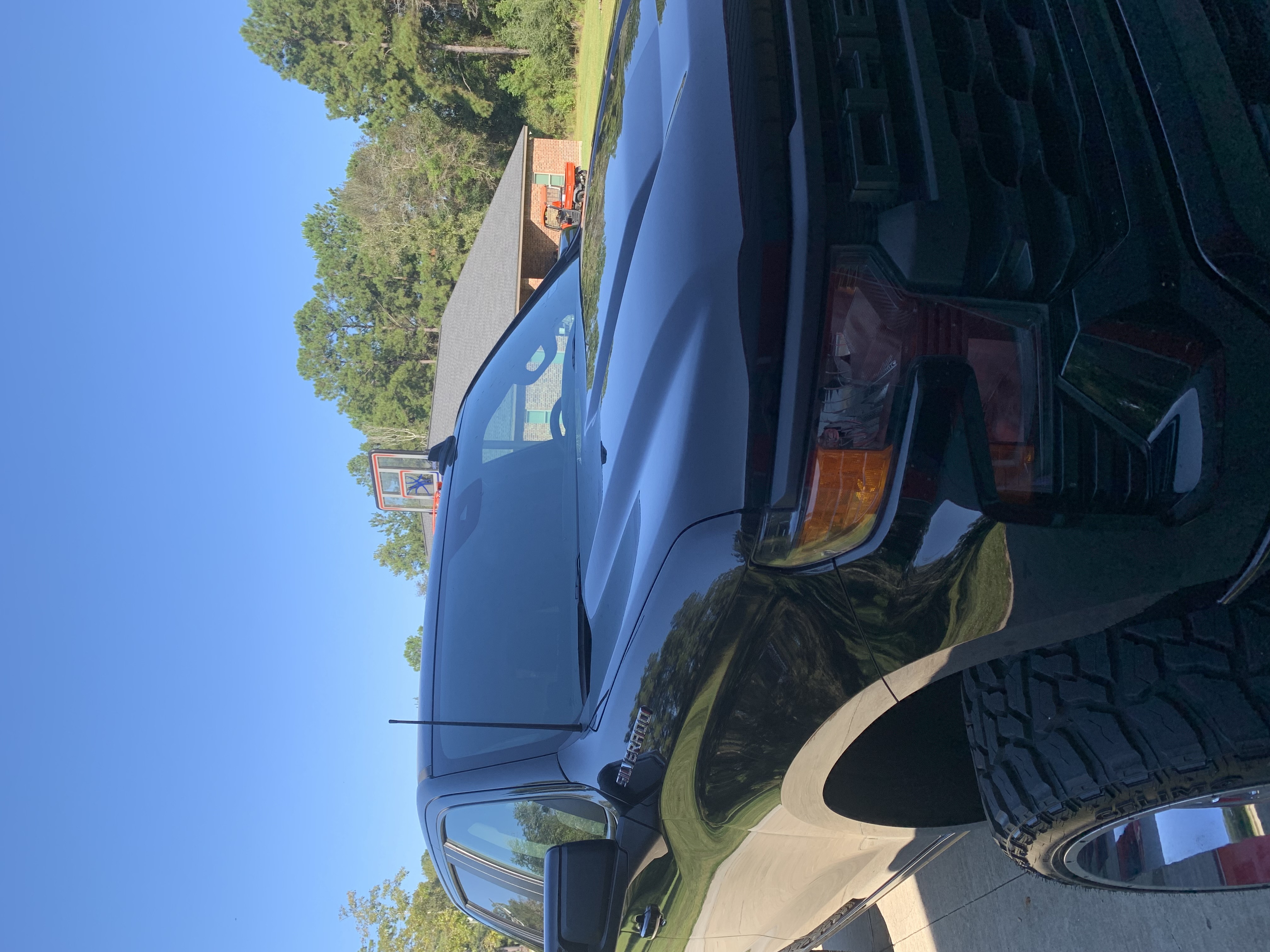 Used 2022 Chevrolet Silverado 1500 Custom RWD image 5