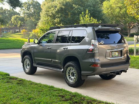 Used 2014 Lexus GX 460 AWD/4WD image 8