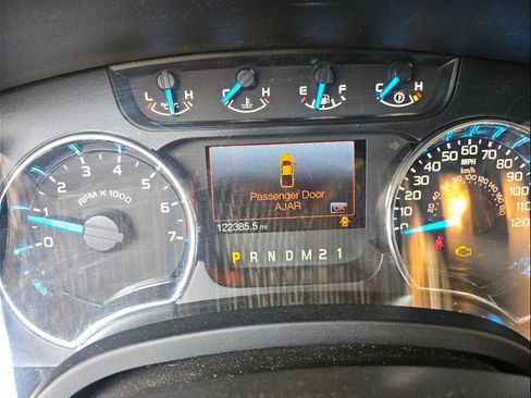 Used 2013 Ford F150 XLT w/ Luxury Equipment Group image 12