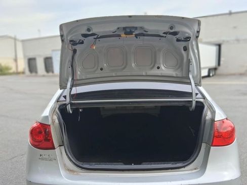 Used 2009 Hyundai Elantra SE image 18