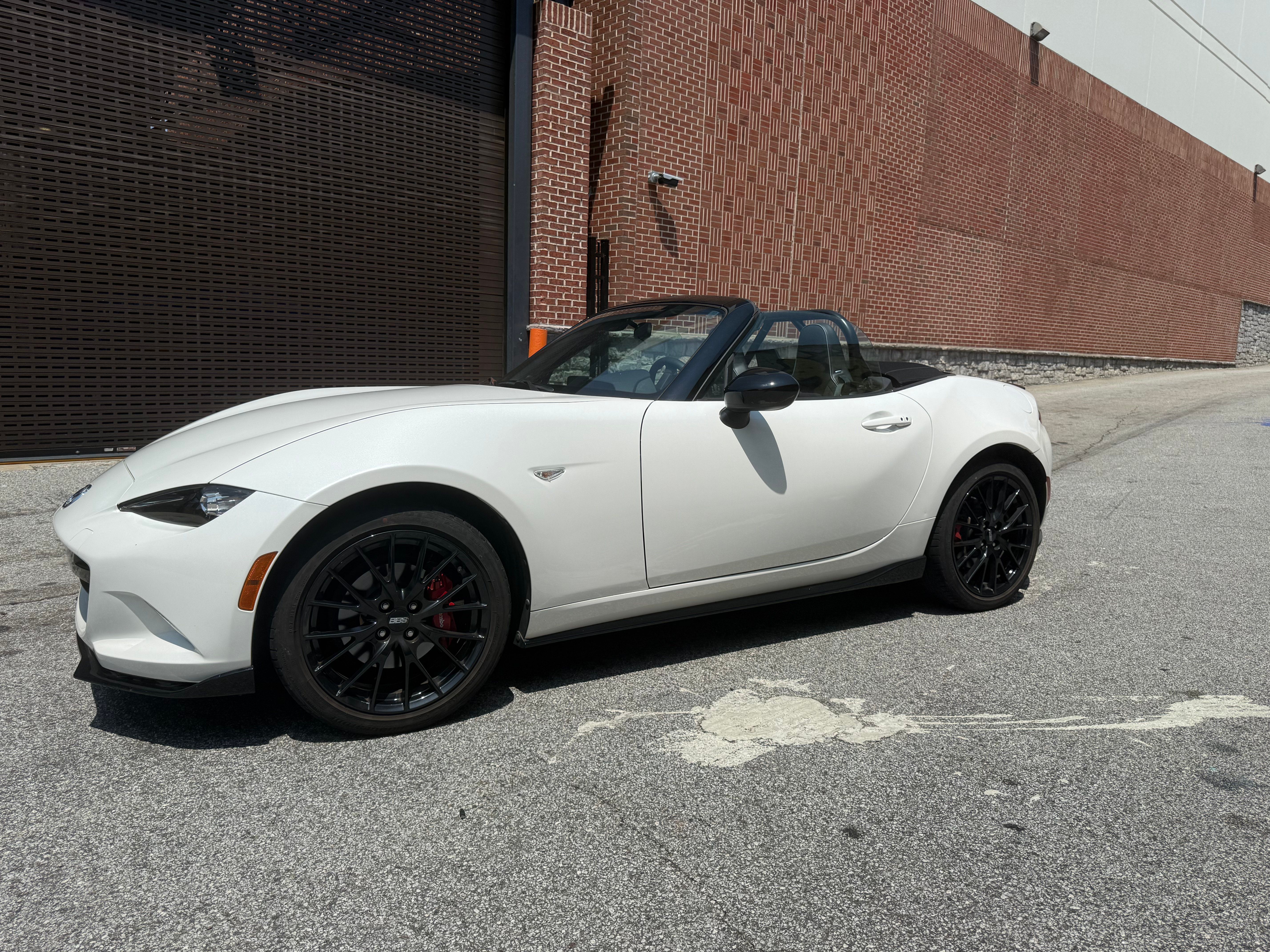 Used 2022 MAZDA MX-5 Miata Club w/ Brembo/BBS Recaro Package RWD image 13