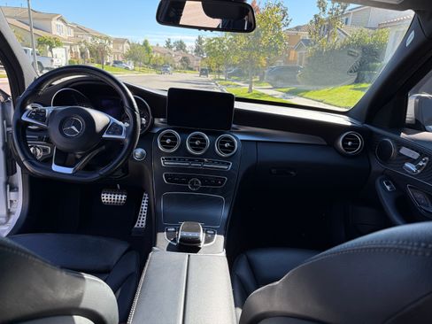 Used 2016 Mercedes-Benz C 300 Sedan image 6