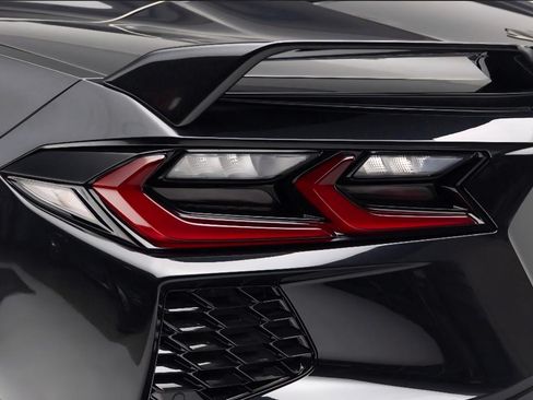 Used 2023 Chevrolet Corvette Stingray Convertible 2D w/ Z51 Performance Package image 18