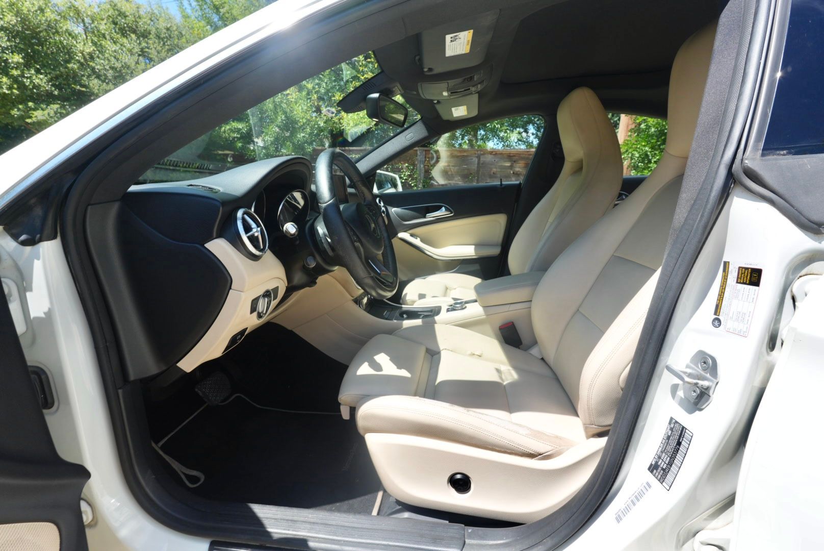 Used 2016 Mercedes-Benz CLA 250 image 13