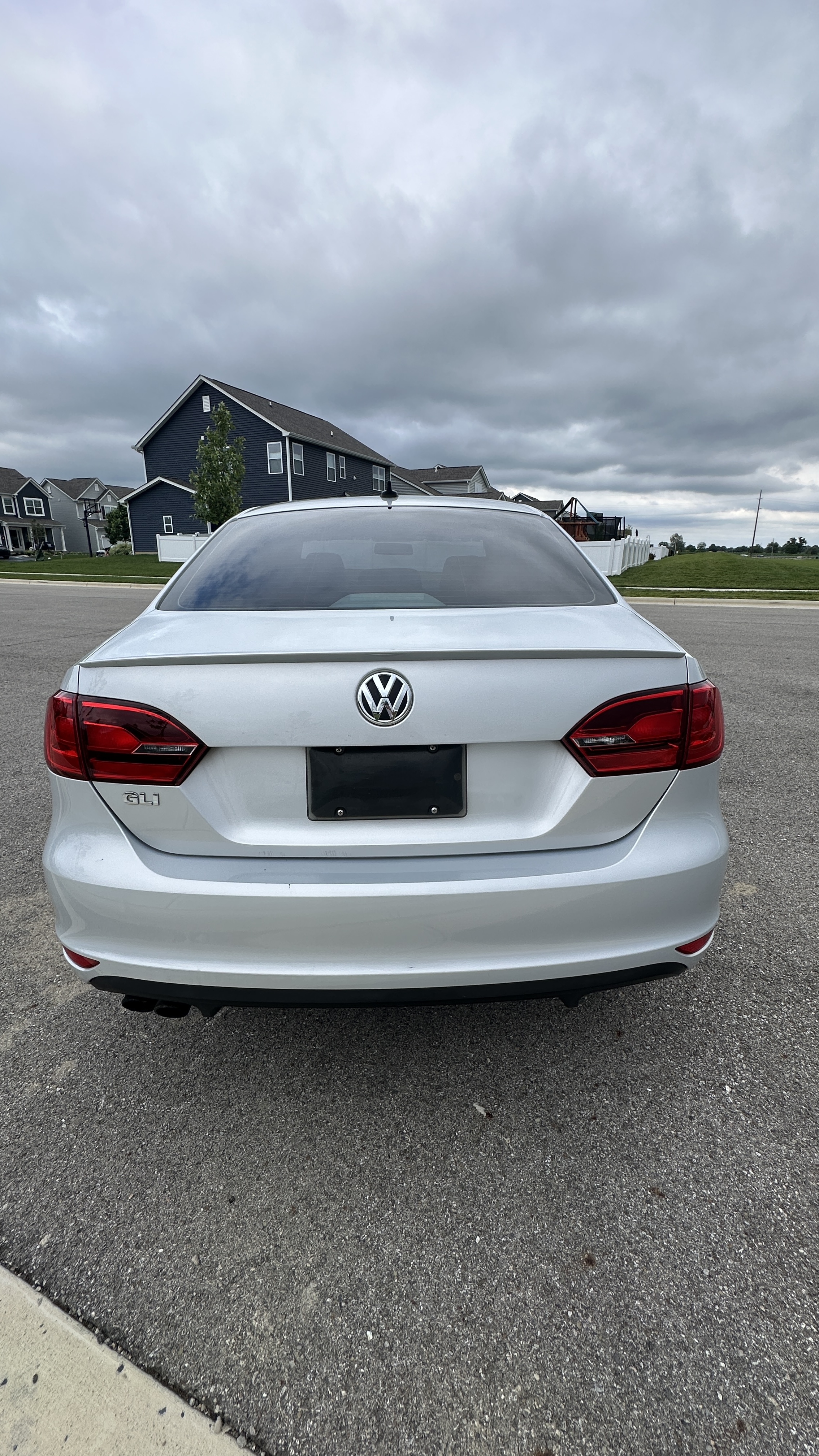 Used 2013 Volkswagen Jetta GLI Autobahn FWD image 4