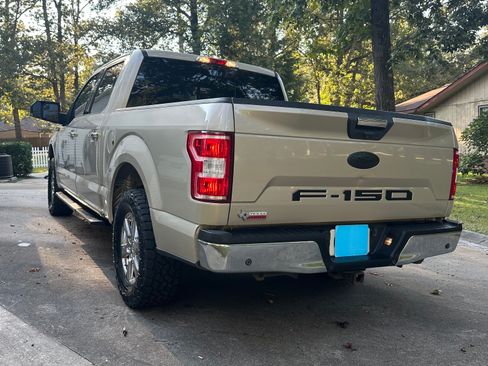 Used 2018 Ford F150 XLT w/ Equipment Group 302A Luxury image 2