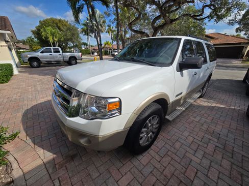 Used 2007 Ford Expedition EL Eddie Bauer image 1