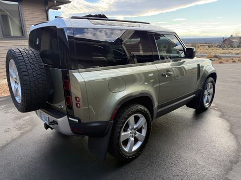 Used 2021 Land Rover Defender 90 First Edition image 1