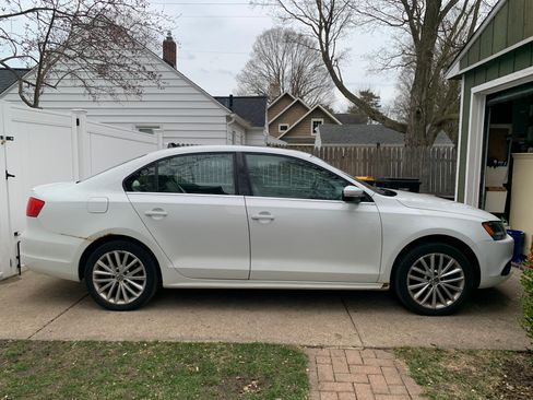 Used 2014 Volkswagen Jetta SEL FWD image 6