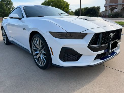 Used 2026 Ford Mustang GT Premium RWD image 24