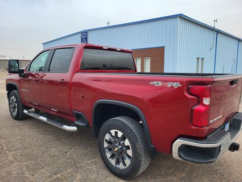 Used 2021 Chevrolet Silverado 2500 LT w/ All Star Edition image 6