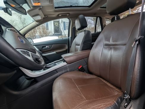 Used 2014 Ford Edge Limited w/ Equipment Group 302A image 2