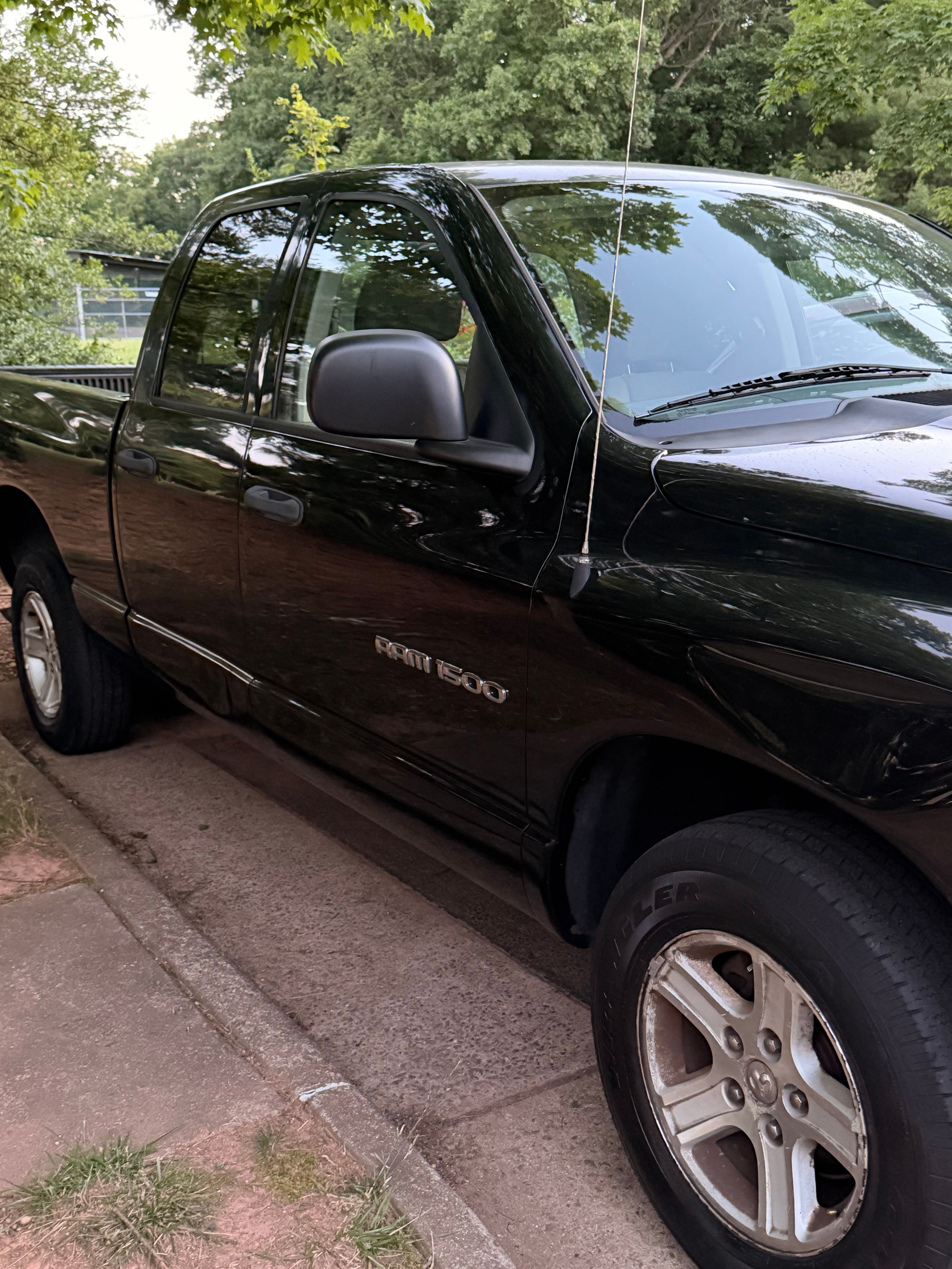 Used 2006 Dodge Ram 1500 Truck SLT RWD image 15