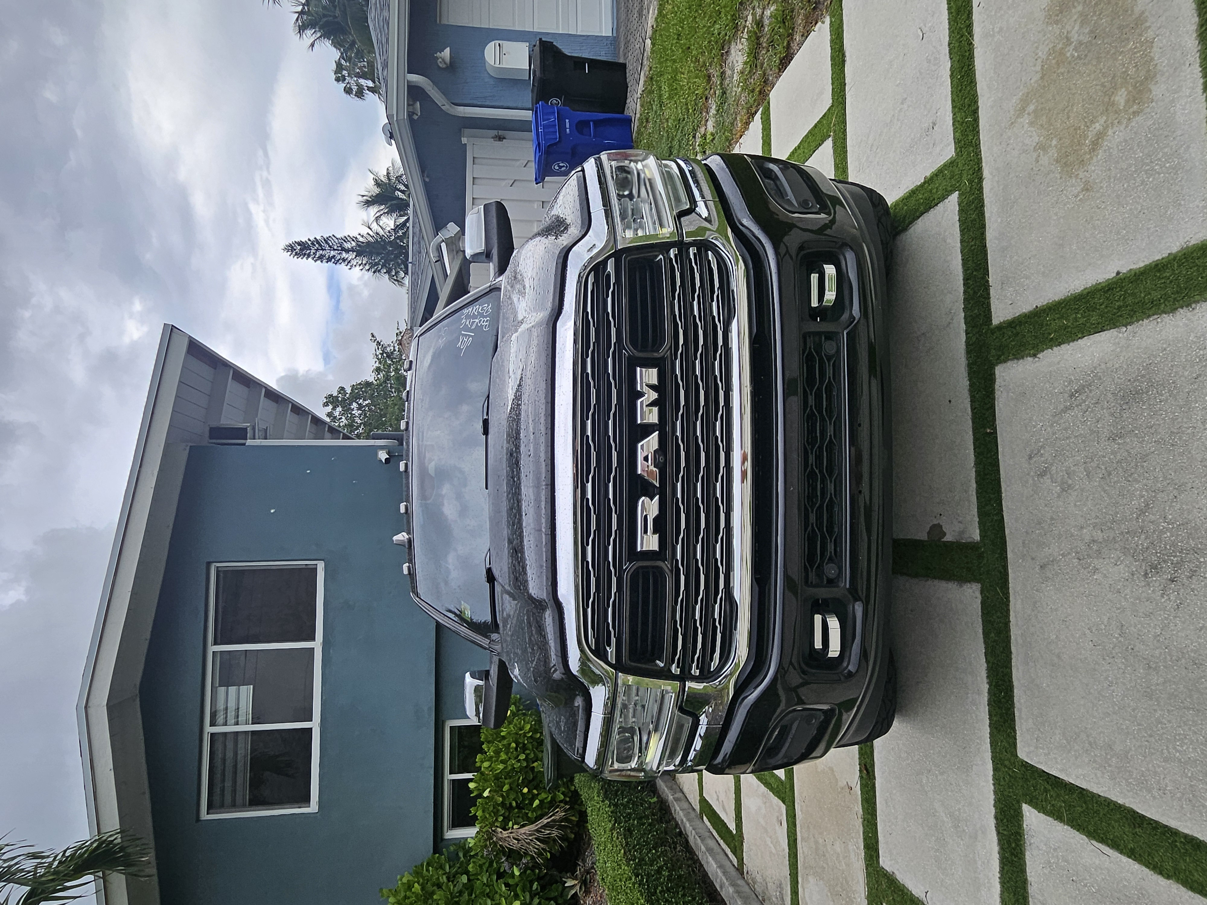 Used 2020 RAM 3500 Limited AWD/4WD image 1