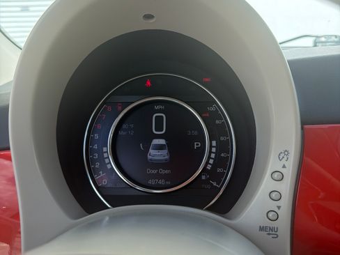 Used 2019 FIAT 500 Pop image 12