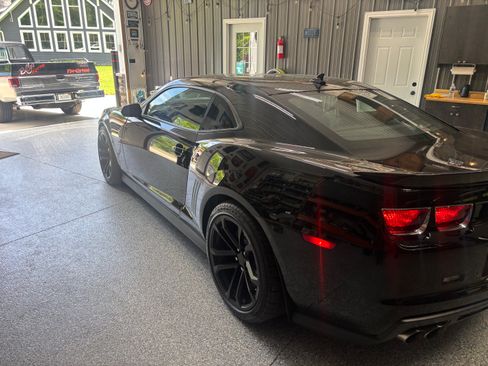 Used 2013 Chevrolet Camaro ZL1 RWD image 4
