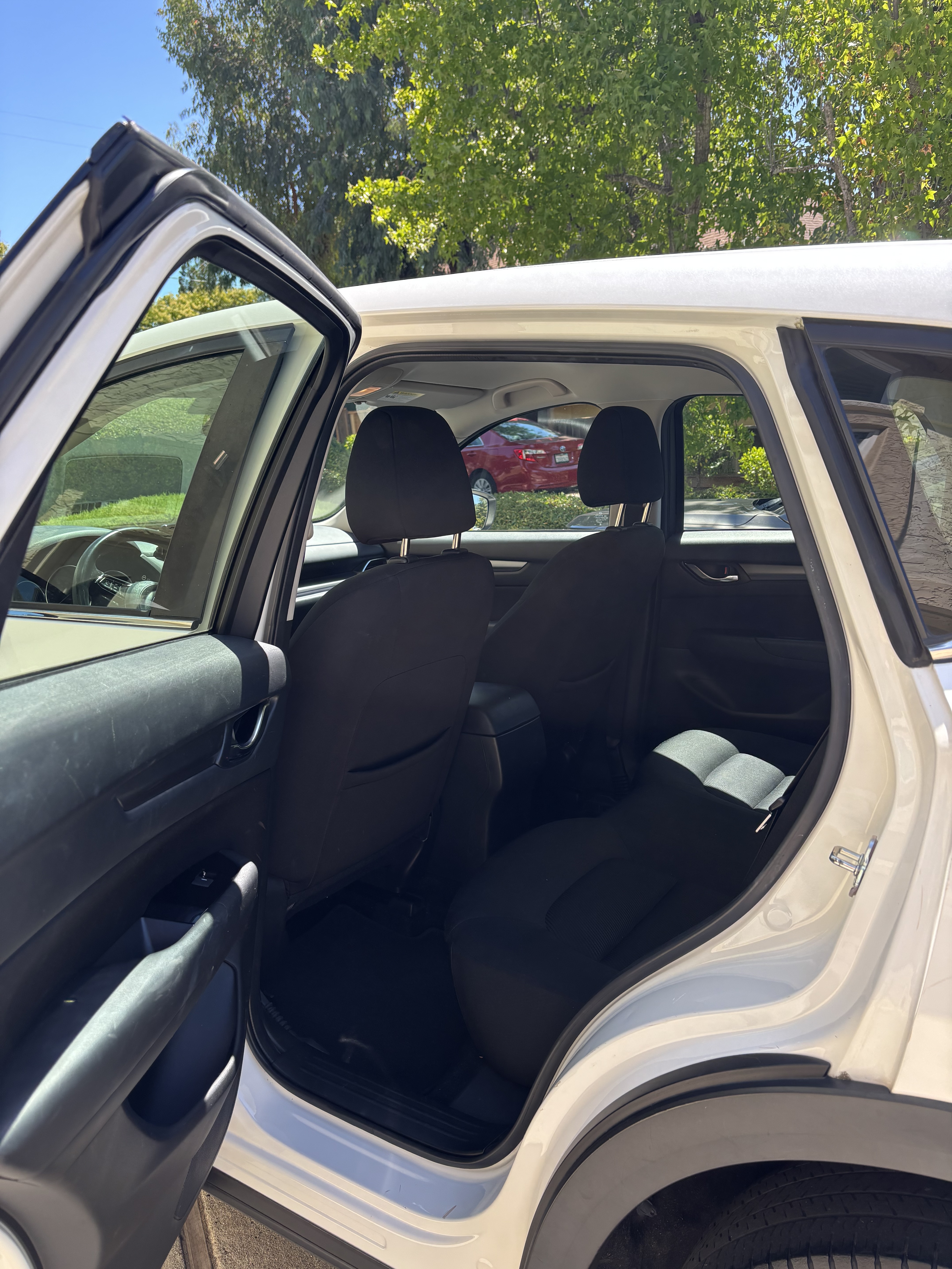 Used 2019 MAZDA CX-5 Sport FWD image 8