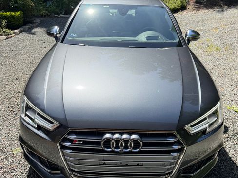 Used 2018 Audi S4 Prestige AWD/4WD image 4