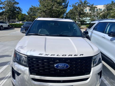 Used 2018 Ford Explorer Sport w/ Equipment Group 401A image 1