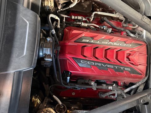 Used 2020 Chevrolet Corvette Stingray Preferred Cpe w/ 2LT Preferred Equipment Group image 8