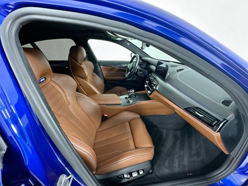 Used 2021 BMW M5 w/ Executive Package image 12