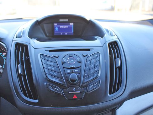 Used 2014 Ford Escape SE image 25