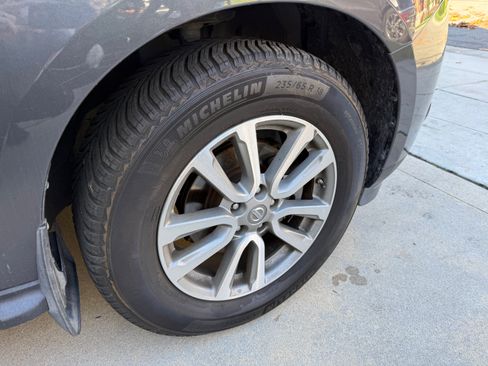 Used 2013 Nissan Pathfinder SL w/ Trailer Tow Pkg image 5