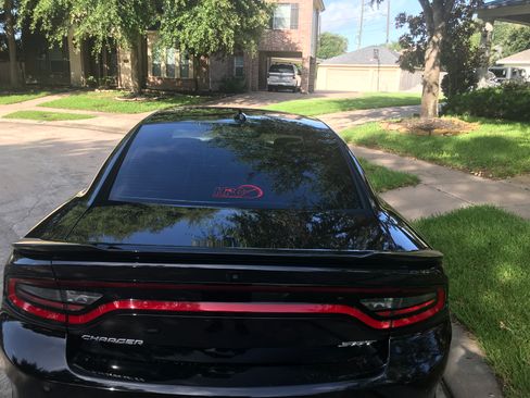 Used 2016 Dodge Charger SRT Hellcat w/ Harman/Kardon Audio Group RWD image 14