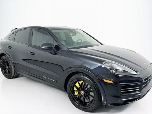 Used 2020 Porsche Cayenne Turbo S image 1