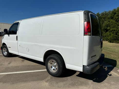 Used 1999 Chevrolet Express 1500 image 8