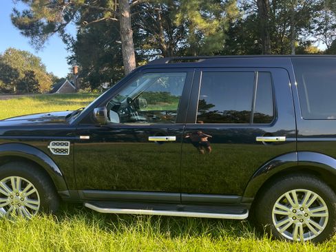 Used 2012 Land Rover LR4 HSE image 4