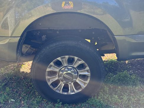 Used 2022 Ford F250 XL w/ STX Appearance Package image 9