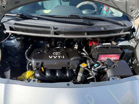 Used 2008 Toyota Yaris S image 2