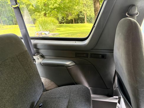 Used 1992 Ford Bronco AWD/4WD image 13