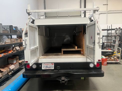 Used 2024 GMC Sierra 3500 SLE image 11